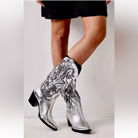 Free People Jeffrey Campbell Dagget Western Boot Silver Crackle Leather - Picture 1 of 10